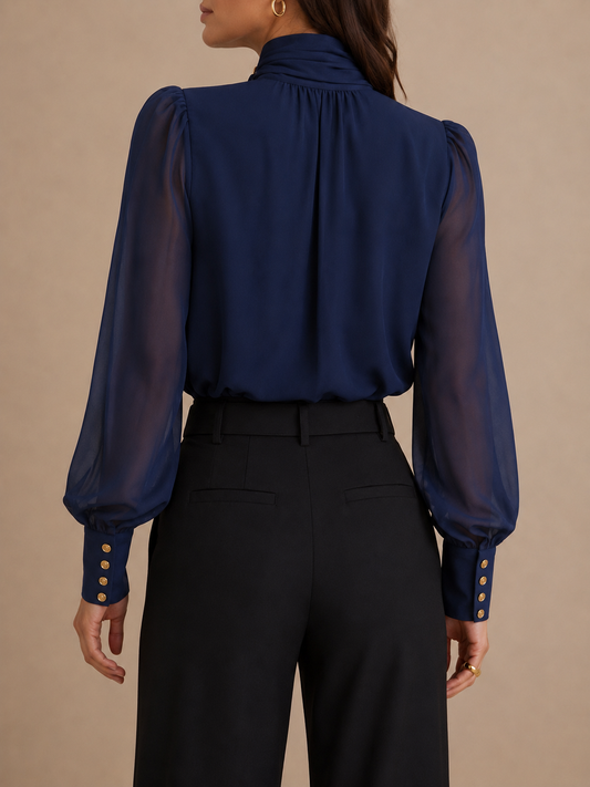 Classic Shirt in blue, second view
