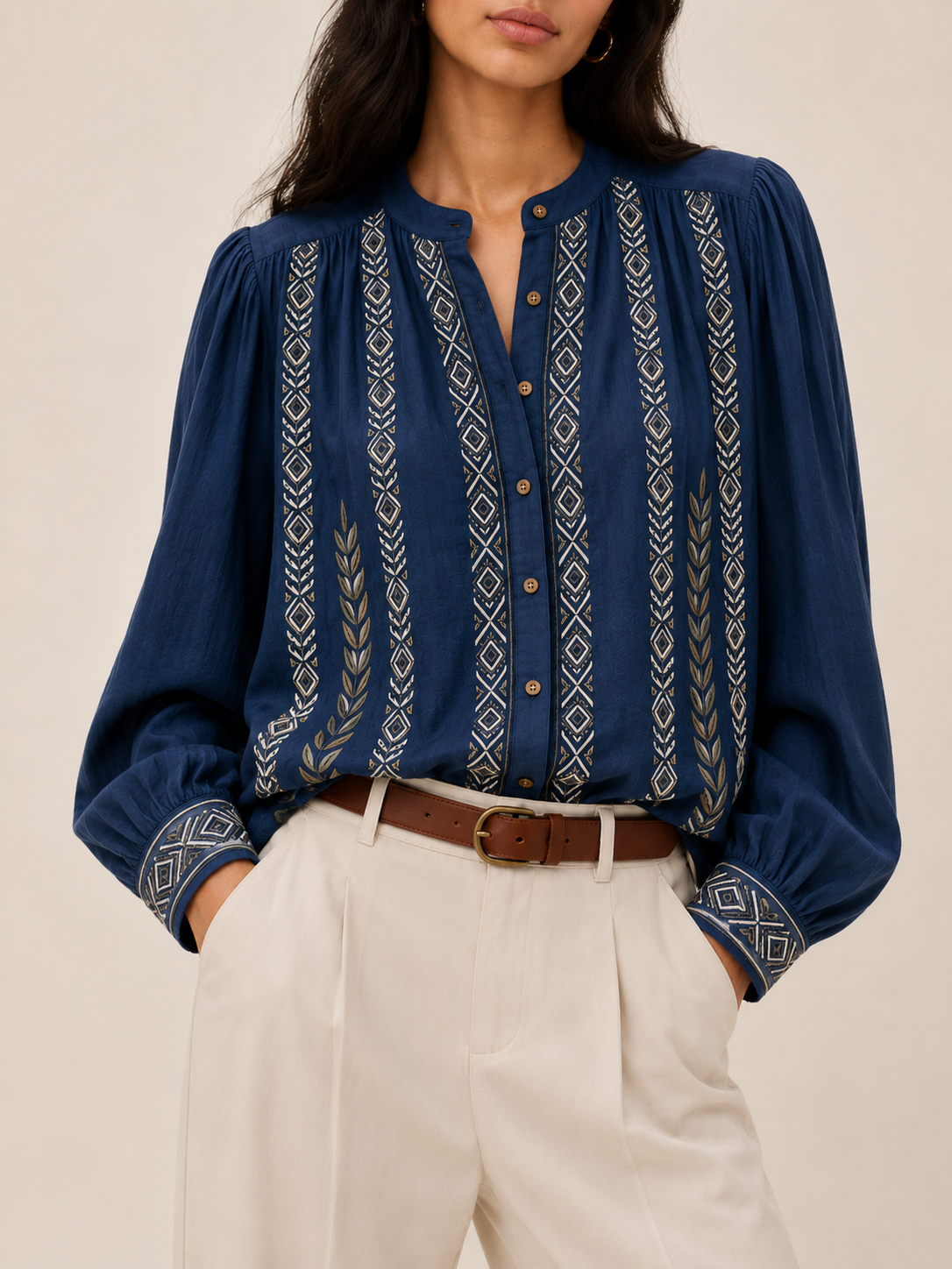 Relaxed Shirt in blue, front